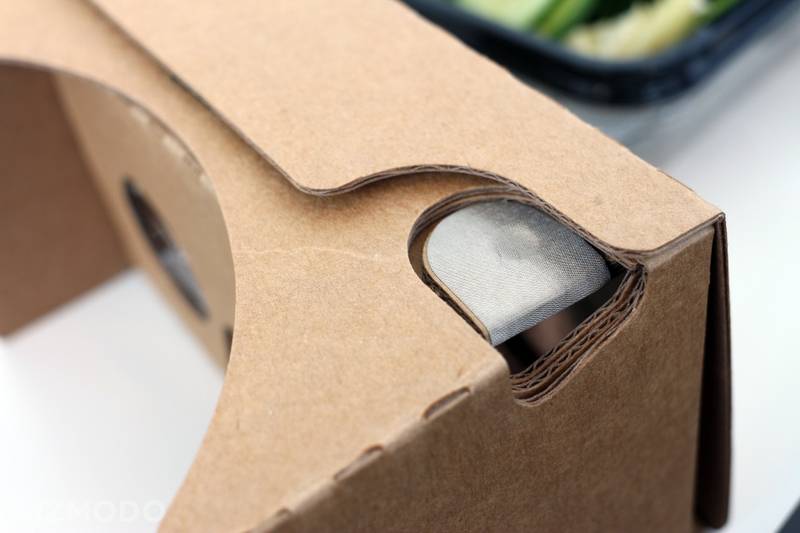 Illustration for article titled Probamos el nuevo Google Cardboard: un poco más grande, un poco mejor